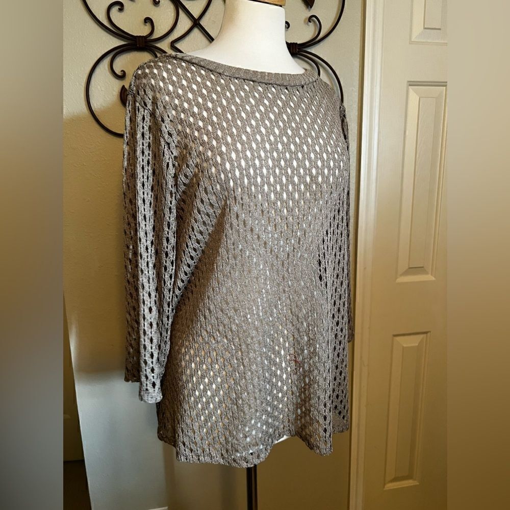 Alexis Open knit sweater size Large